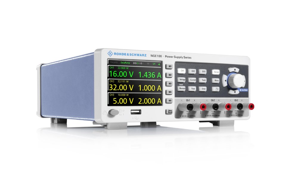 Nouvelles alimentations compactes R&S NGE100 avec voies commutables variables et protection de surcharge polyvalente